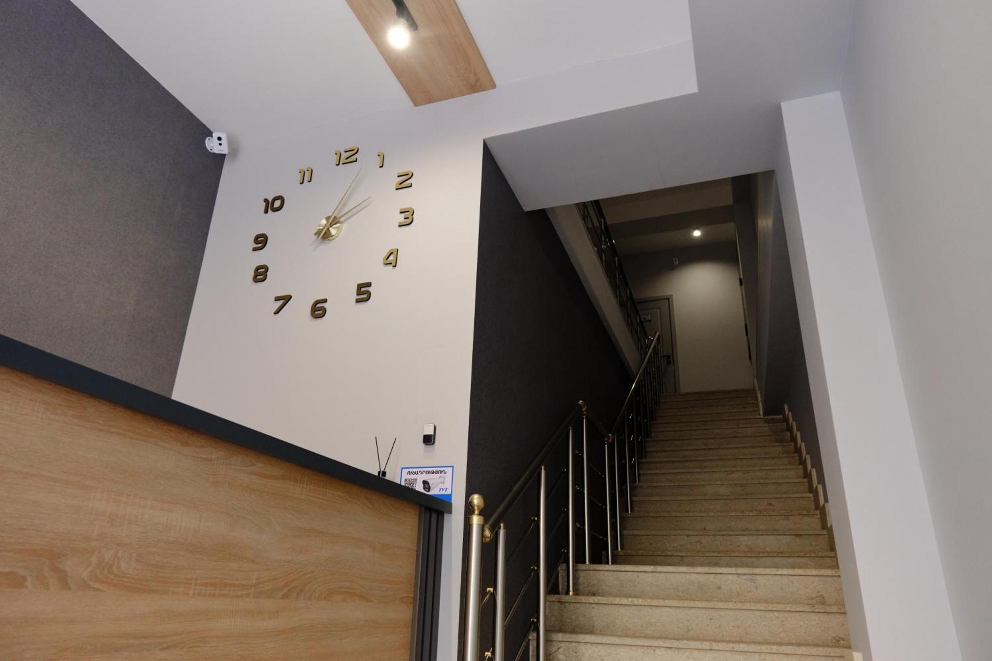 Loft Family Hotel Idzsevan Kültér fotó