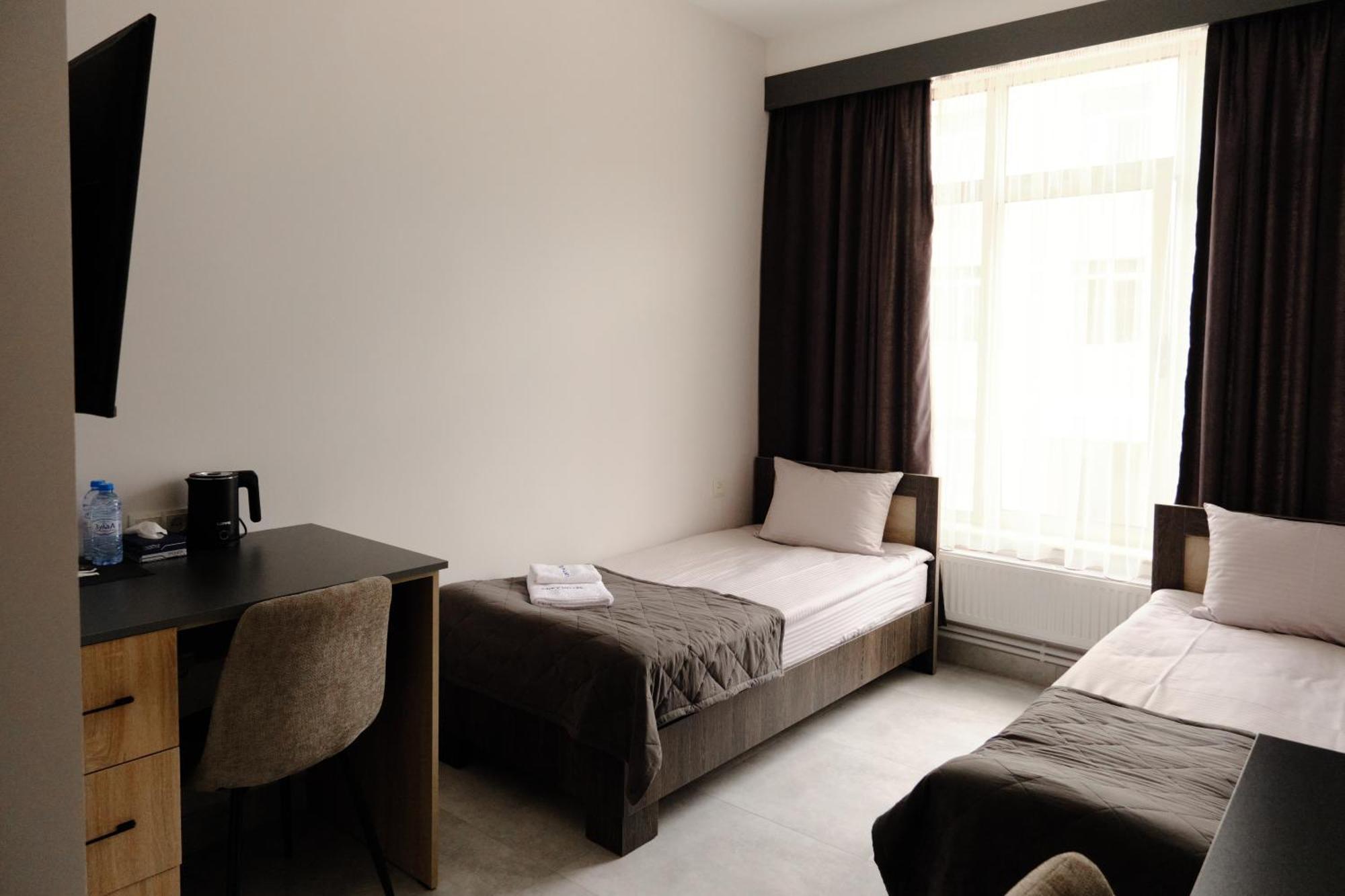 Loft Family Hotel Idzsevan Kültér fotó