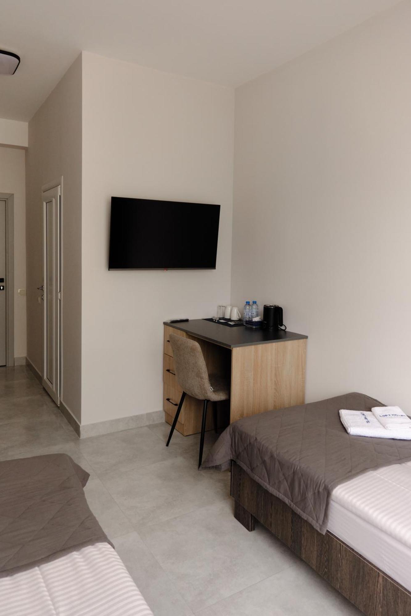 Loft Family Hotel Idzsevan Kültér fotó