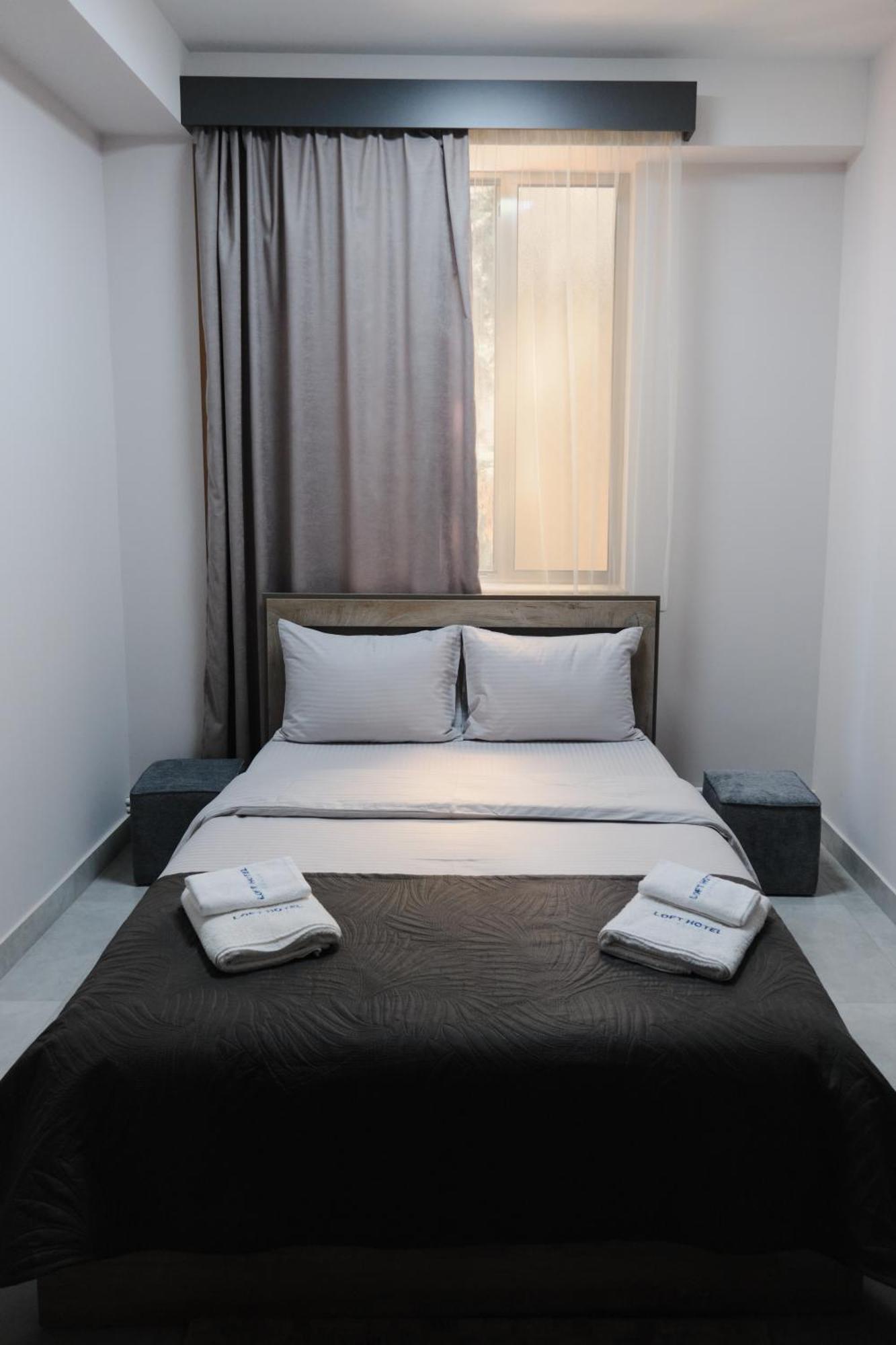 Loft Family Hotel Idzsevan Kültér fotó